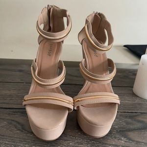 Cream Bamboo Gold Decal Woman’s Wedges